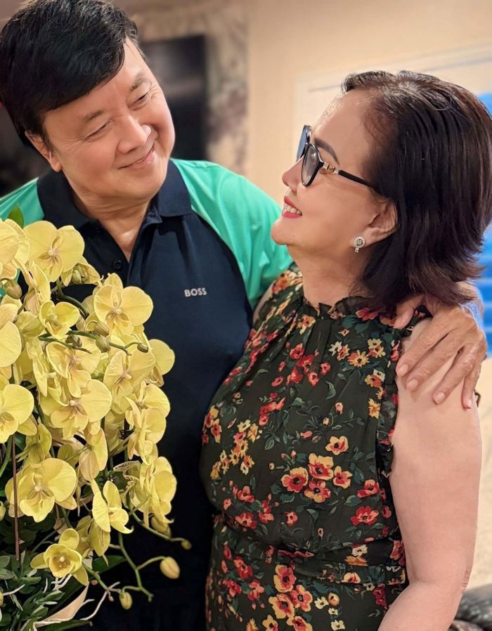 Vợ chồng nghệ sĩ Bảo Quốc. Ảnh: NVCC