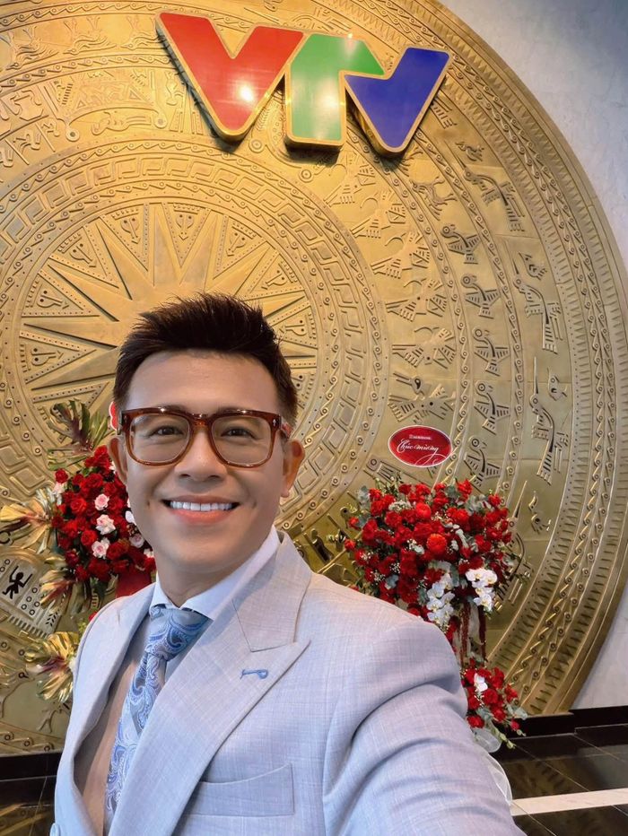 MC Đức Bảo đánh dấu 17 năm làm việc tại VTV.