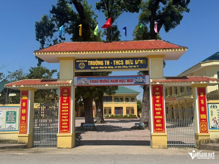Trường Tiểu học - THCS Đức Đồng sau sáp nhập.
