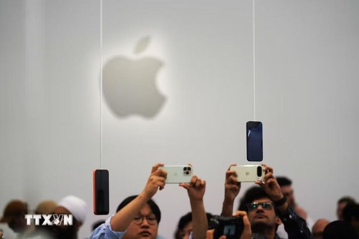 Điện thoại iPhone của Apple được giới thiệu tại Cupertino, California, Mỹ, ngày 9/9/2025. (Ảnh: THX/TTXVN)