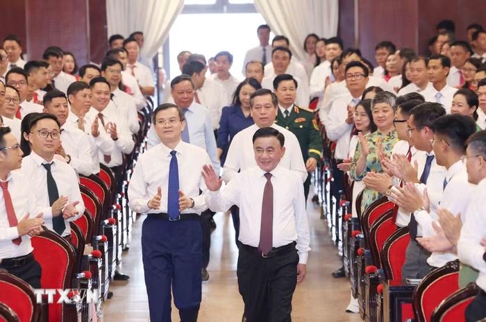 Thường trực Ban Bí thư Trần Cẩm Tú dự Lễ khai giảng năm học mới 2026-2027 Học viện Chính trị Quốc gia Hồ Chí Minh. (Ảnh: Phương Hoa/TTXVN)