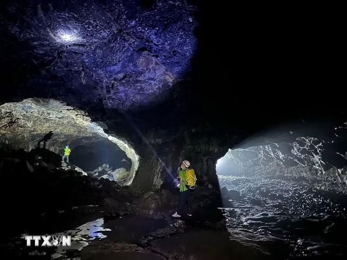 Hệ thống hang động núi lửa với những dấu tích địa chất đặc trưng tại Công viên Địa chất toàn cầu UNESCO Đắk Nông (tỉnh Lâm Đồng). (Ảnh: TTXVN phát)