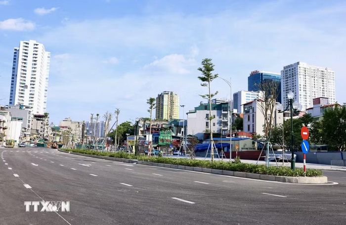 Tuyến đường Vành đai 1 đoạn Hoàng Cầu-Voi Phục chính thức được thông xe kỹ thuật phần đường sau 8 tháng thi công khẩn trương để chào mừng 81 năm Ngày Quốc khánh (2/9/1945-2/9/2026).(Ảnh: Quốc Khánh/TTXVN)
