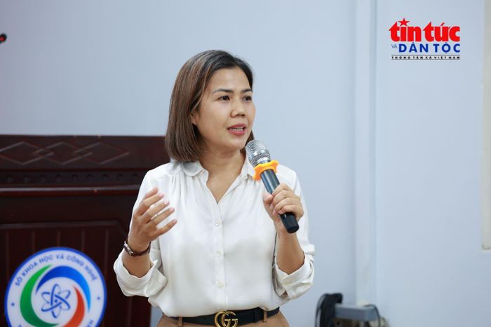 Bà Nguyễn Thị Ngọc Nhung, Phó trưởng phòng Phòng Quản lý SHTT và ĐMST (Sở KH&CN TP Hồ Chí Minh), phát biểu tại hội nghị gần đây.