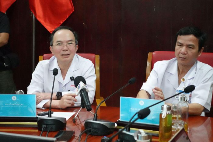 PGS.TS.BS Đỗ Kim Quế, Phó Giám đốc Bệnh viện Thống Nhất chia sẻ tại buổi họp báo.