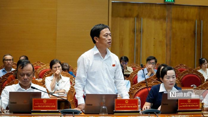 Đại biểu Nguyễn Trung Kiên chất vấn