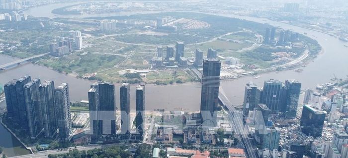 Bán đảo Thủ Thiêm, khu vực được định vị là lõi của Trung tâm Tài chính quốc tế Việt Nam. Ảnh: Quang Châu-TTXVN