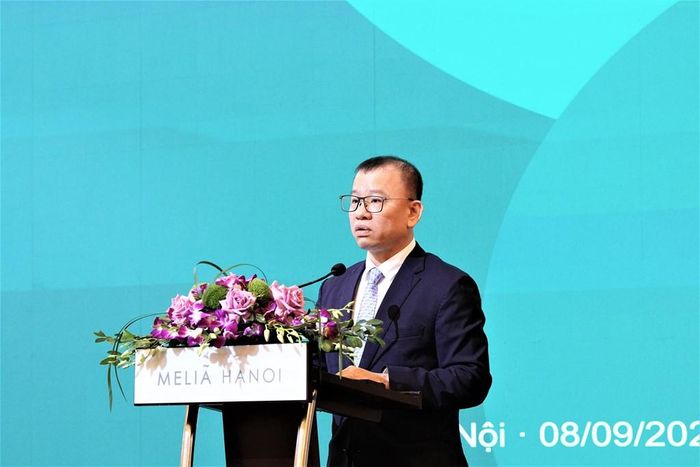Phó Chủ tịch Ủy ban Chứng khoán Nhà nước Nguyễn Hoàng Dương phát biểu. Ảnh: UBCKNN