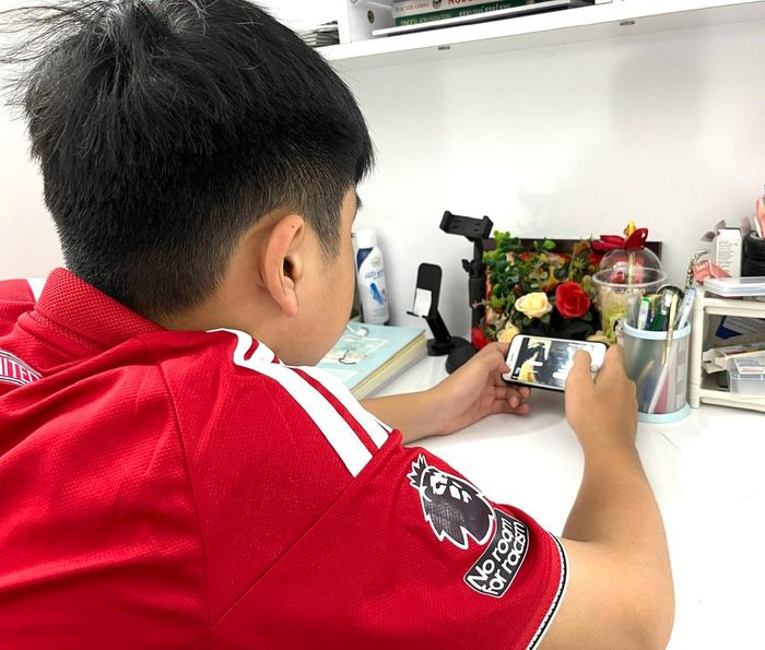 Cháu Nguyễn Lê Huy - 13 tuổi