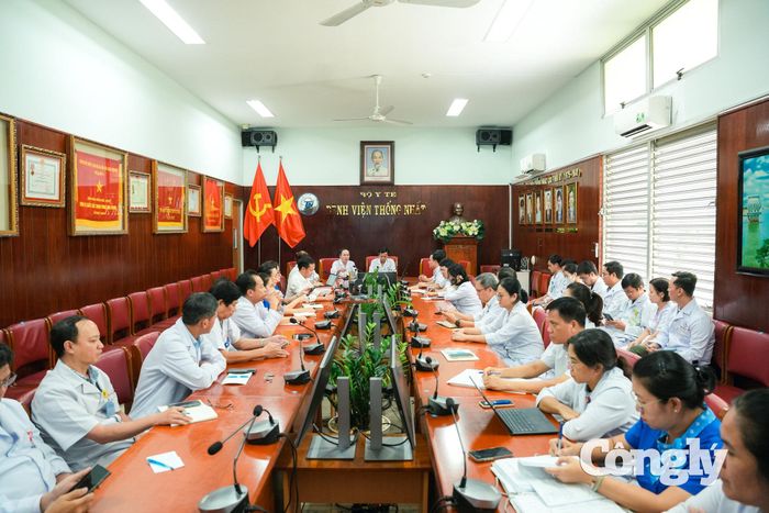 Bệnh viện Thống Nhất họp trước khi thực hiện ca ghép gan.