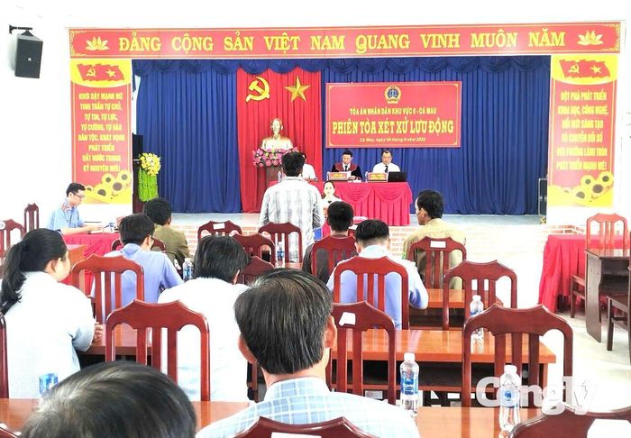 Bị cáo Trịnh Văn Tặc tại phiên tòa