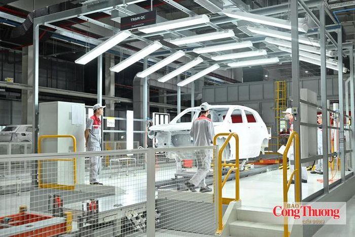 Để xây dựng các cực tăng trưởng công nghiệp quy mô vùng, trước hết cần thay đổi cách tiếp cận trong tổ chức không gian phát triển.