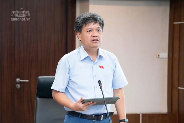 Phó Chủ nhiệm Ủy ban Khoa học, Công nghệ và Môi trường Tạ Đình Thi cho biết, dự án Luật sẽ được trình Quốc hội tại Kỳ họp thứ Hai, Quốc hội Khóa XVI vào tháng 10 tới. Ảnh: Cao Hoàng