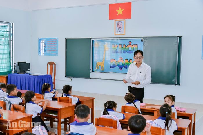Một tiết học của học sinh khối tiểu học.