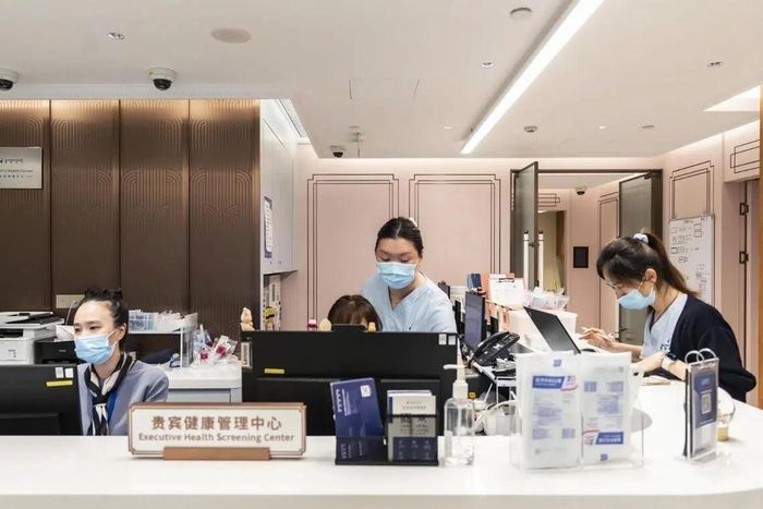 SinoUnited Health là một trong những bệnh viện tại Trung Quốc chuyên điều trị bệnh nhân quốc tế. Ảnh: Bloomberg