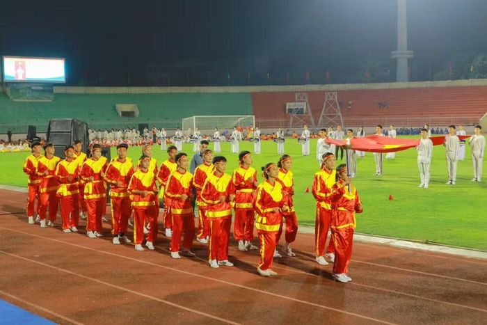  Nghi thức rước đuốc tại lễ khai mạc Đại hội TDTT tỉnh Gia Lai lần thứ I - 2026. Ảnh: H.V 