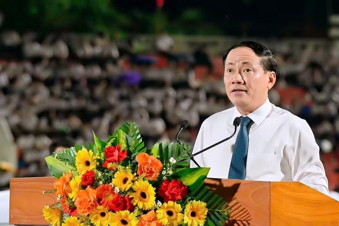 Chủ tịch UBND tỉnh Phạm Anh Tuấn phát biểu tại lễ khai mạc. Ảnh: Đức Thụy