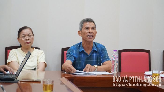Gia đình ông Nông Quang Trung nêu ý kiến tại buổi đối thoại