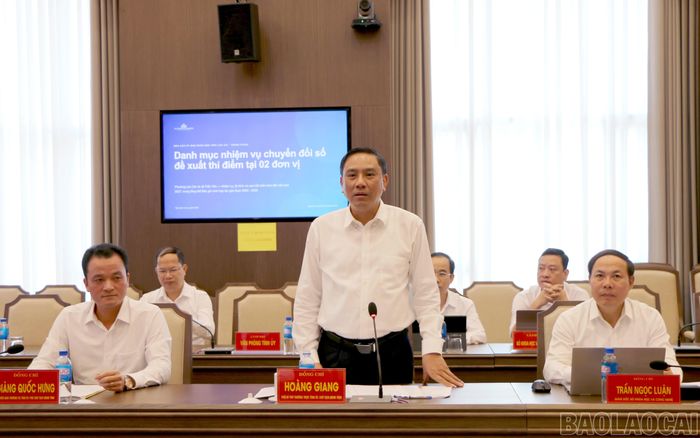 Phó Bí thư Thường trực Tỉnh ủy Hoàng Giang kết luận buổi làm việc.