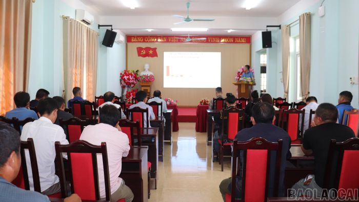 Quang cảnh hội nghị.