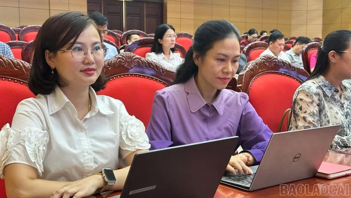 Đại biểu dự tập huấn.