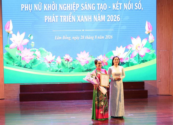 Chị Nguyễn Hoàng Thư Hương đạt giải Nhất Cuộc thi “Phụ nữ khởi nghiệp sáng tạo - Kết nối số, phát triển xanh” năm 2026 do Hội Liên hiệp Phụ nữ tỉnh Lâm Đồng tổ chức