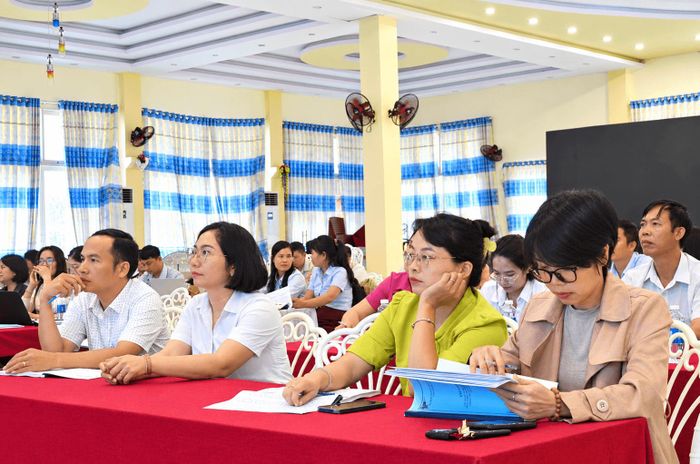 84 học viên tham gia tập huấn rà soát, công nhận hộ nghèo tại khu vực Tây Lâm Đồng