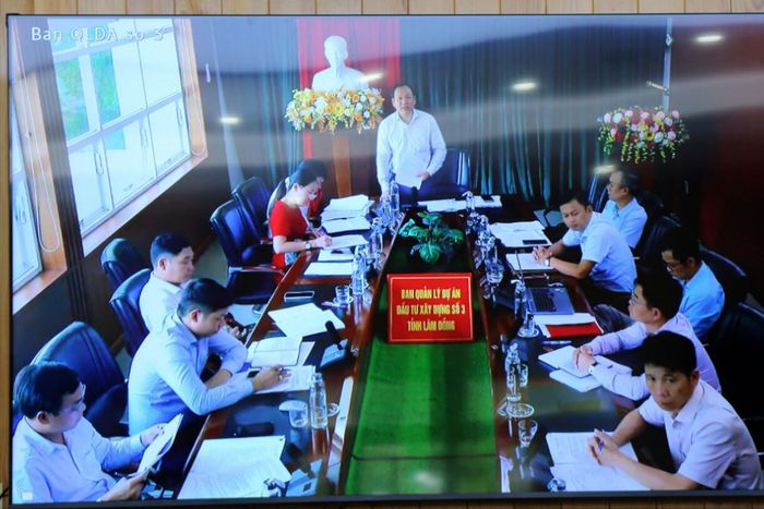 Giám đốc Ban QLDA đầu tư xây dựng số 3 Hà Sỹ Sơn đề xuất giải pháp giải ngân vốn trong những tháng cuối năm