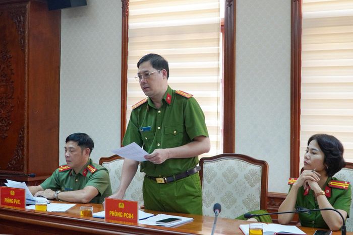 Đại diện các đơn vị phát biểu tại buổi làm việc