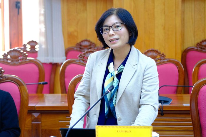 Bà Phạm Thị Nhâm, Phó Giám đốc Sở Khoa học và Công nghệ tỉnh Lâm Đồng phát biểu tại buổi làm việc