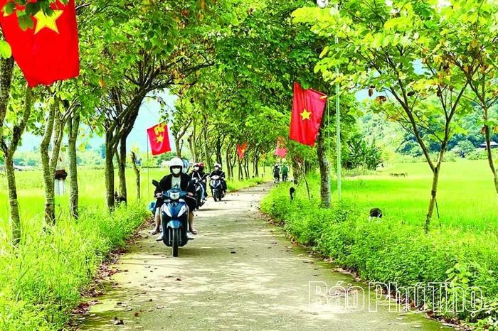 Du lịch cộng đồng góp phần tạo sinh kế, nâng cao ý thức của người dân trong bảo vệ rừng và gìn giữ môi trường.