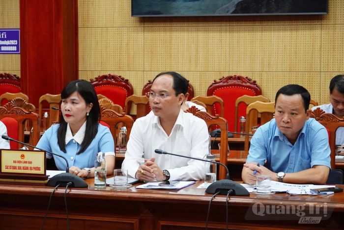 Đại biểu tham dự buổi làm việc - Ảnh: N.L
