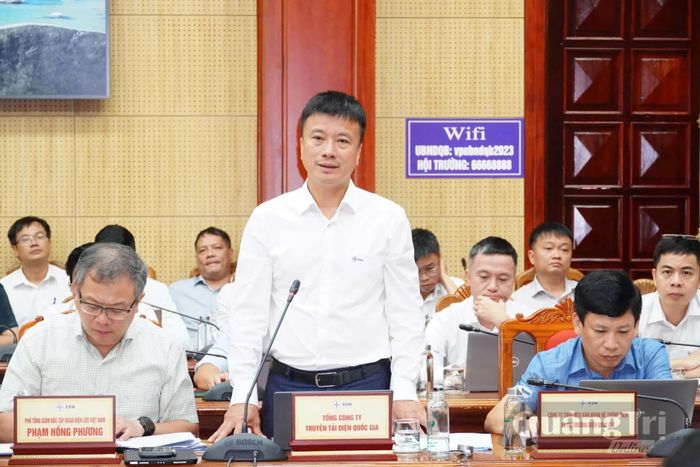 Đại diện Tổng Công ty Truyền tải điện Quốc gia phát biểu tại buổi làm việc - Ảnh: N.L