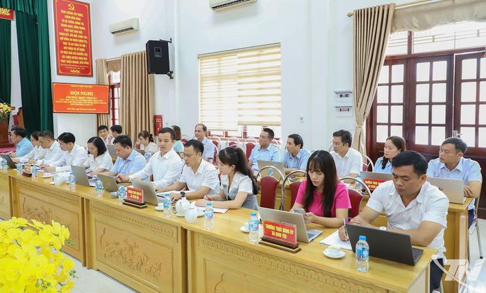 Các đại biểu dự Hội nghị.