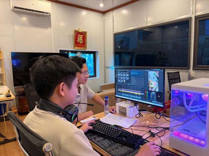 Tư duy quản trị và công nghệ truyền thông số được anh Phạm Bá Tùng áp dụng trong giới thiệu và bán hàng trên các sàn thương mại điện tử.