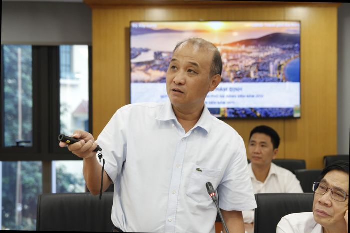 Ông Lê Quang Nam, Phó chủ tịch UBND TP Đà Nẵng làm rõ một số nội dung quan trọng của quy hoạch.