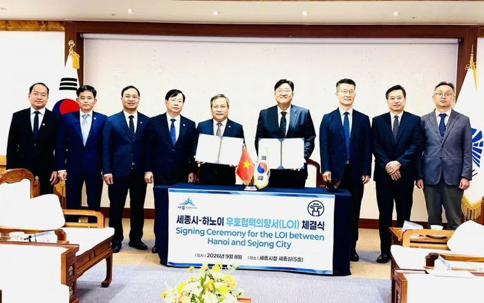 Hà Nội và Sejong (Hàn Quốc) ký kết Ý định thư về quan hệ hữu nghị và hợp tác. Ảnh: TTXVN