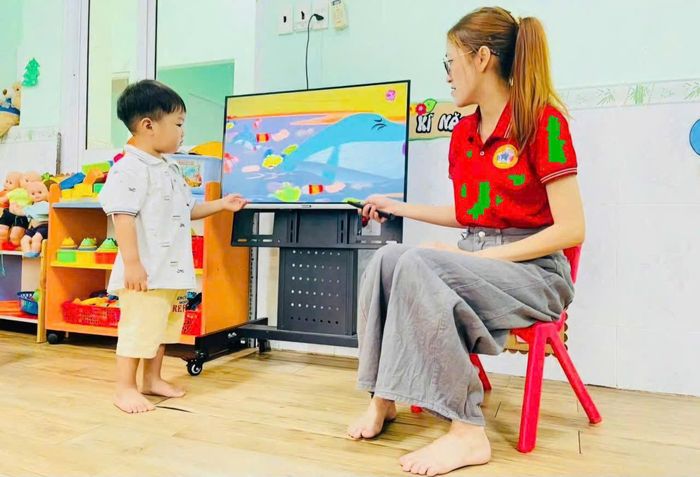 UBND TP. Hồ Chí Minh lưu ý việc triển khai thí điểm chương trình áp dụng tại các cơ sở giáo dục mầm non công lập đủ điều kiện và bảo đảm tính công khai, minh bạch
