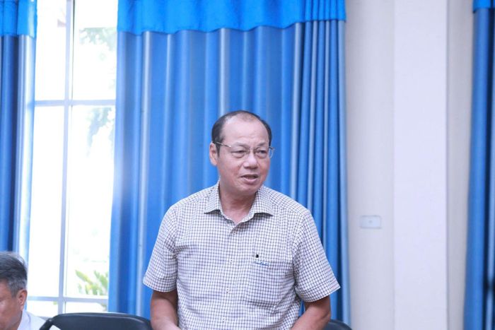 TS. Phan Sỹ Nghĩa, Phó Chủ tịch Thường trực, Tổng Thư ký Hiệp hội Giáo dục Nghề nghiệp Việt Nam, trao đổi tại hội thảo. Ảnh: Bộ GD-ĐT