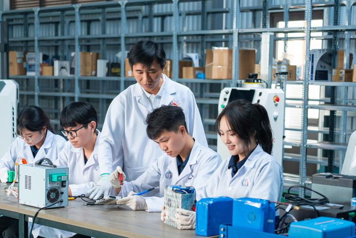 GS.TSKH Nguyễn Đình Đức: "Nếu tự chủ không đi cùng sáp nhập, quá trình hợp nhất rất dễ rơi vào hình thức hoặc tạo thêm gánh nặng cơ chế".