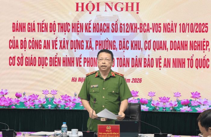 Thiếu tướng Nguyễn Hồng Ky – Phó Giám đốc CATP Hà Nội kết luận hội nghị.