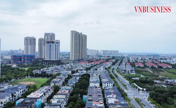 Dòng tiền đang là thách thức lớn với không ít đại gia bất động sản.
