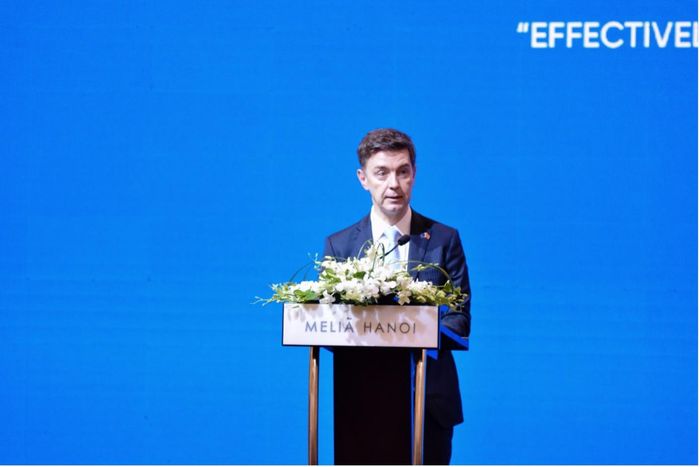 Ông Julien Guerrier - Đại sứ, Trưởng Phái đoàn Liên minh Châu Âu (EU) tại Việt Nam - phát biểu. Ảnh: BTC