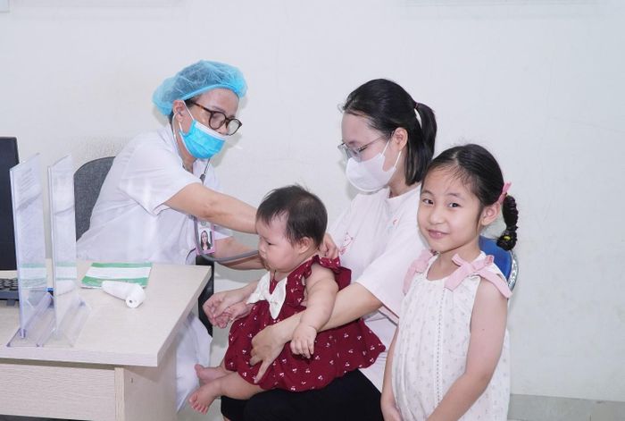 Trẻ trở lại trường cần chú ý vệ sinh cá nhân để phòng bệnh. Ảnh: VTV