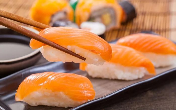 Sushi là món ăn khoái khẩu của nhiều người