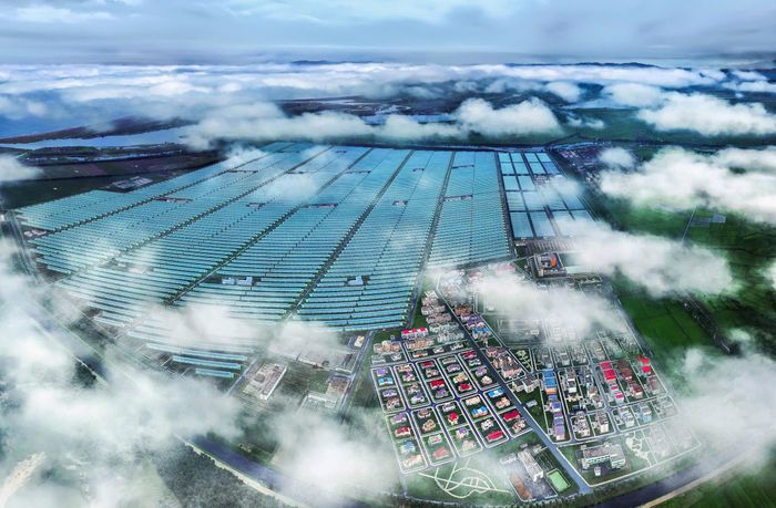 Trang trại nhà kính Ryonpho ở huyện Hamju, phía đông đất nước và khu nhà ở được quy hoạch nằm riêng biệt.