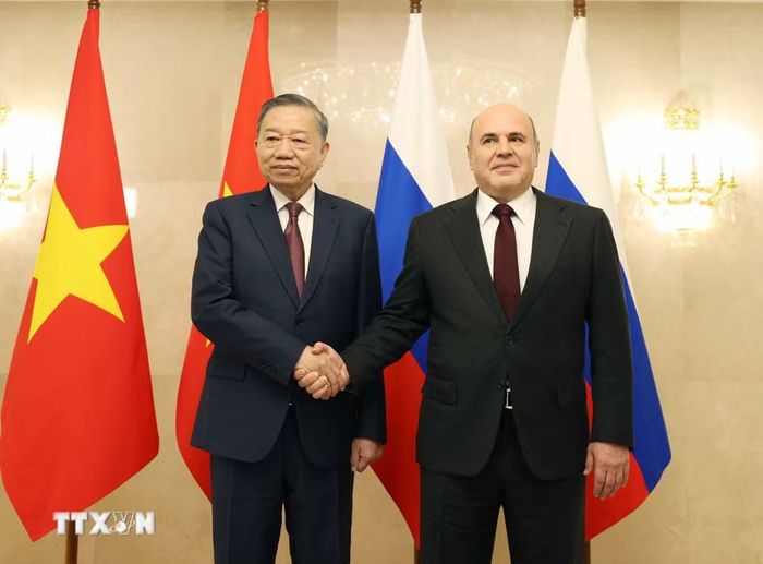 Tổng Bí thư, Chủ tịch nước Tô Lâm hội kiến Thủ tướng Nga Mikhail Mishustin. (Ảnh: Thống Nhất/TTXVN)