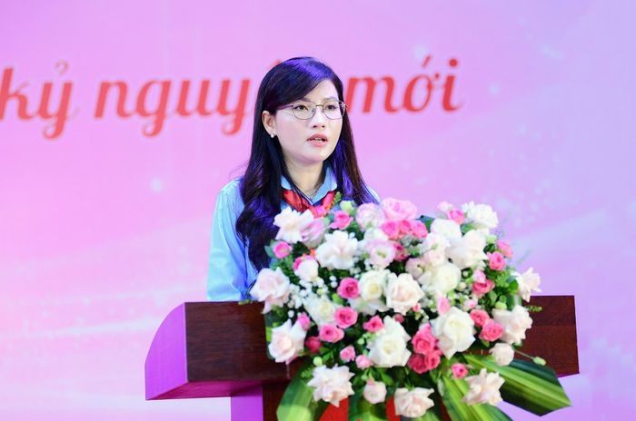 Bí thư Trung ương Đoàn, Chủ tịch Hội đồng Đội Trung ương Hồ Hồng Nguyên phát biểu. Ảnh: Mai Tùng