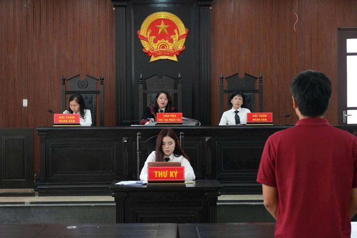 Quang cảnh phiên toà. Ảnh: N.N