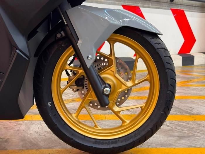 Honda Vario 160 có trọng lượng 117 kg